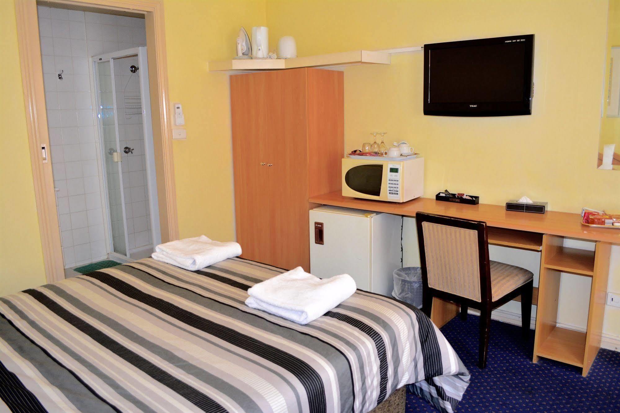 City East Motel Melbourne City Exterior foto